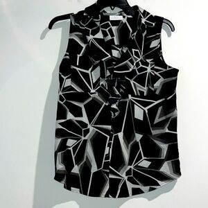 New York and Company black gray top. Size XS.